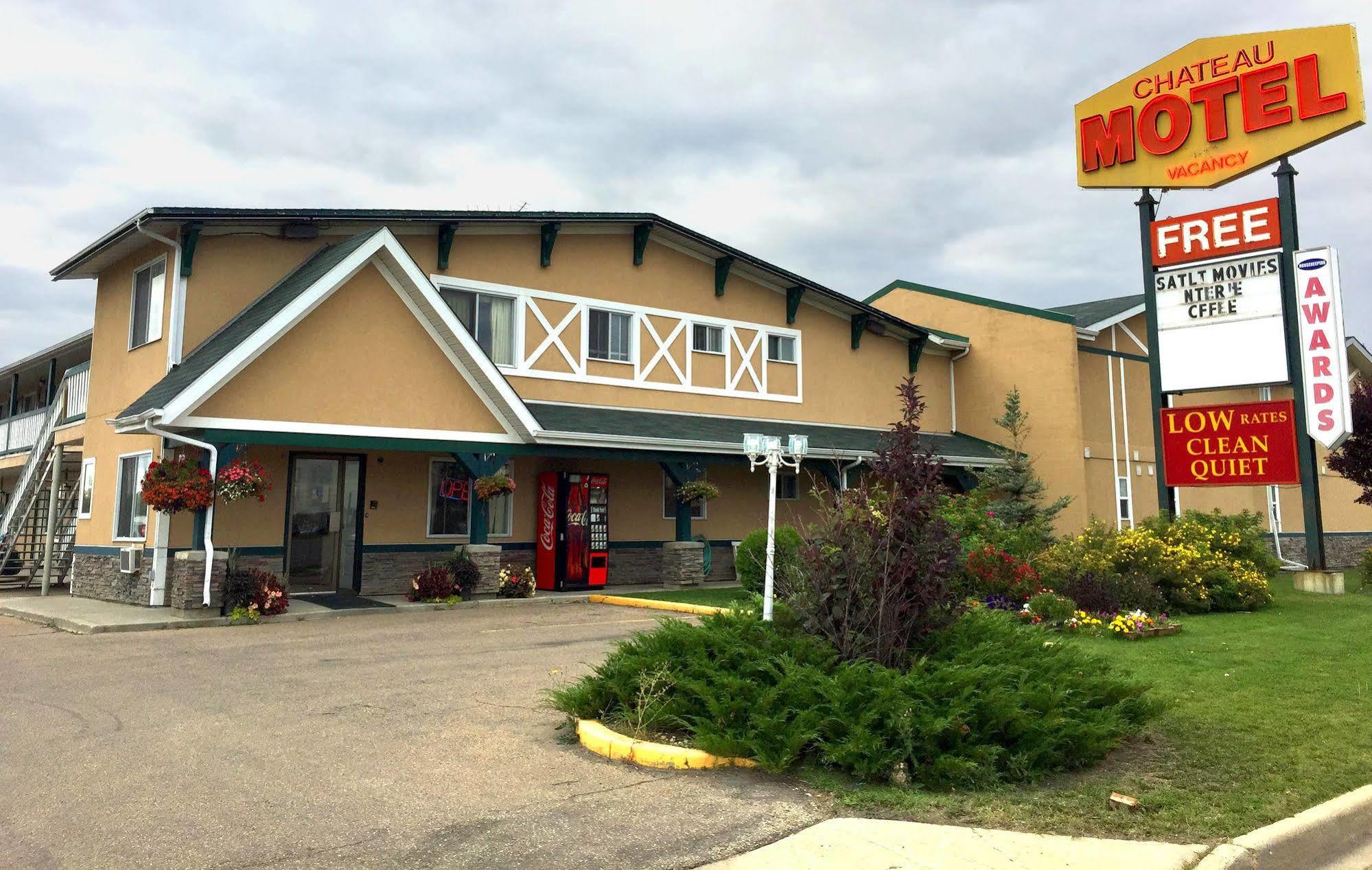 Chateau Motel Edmonton Bagian luar foto